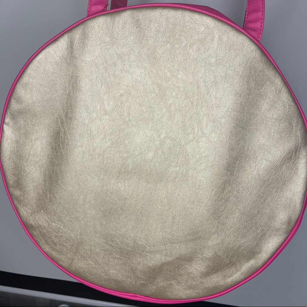 Betsey Johnson Donut Cooler Bag - Picture 8 of 9
